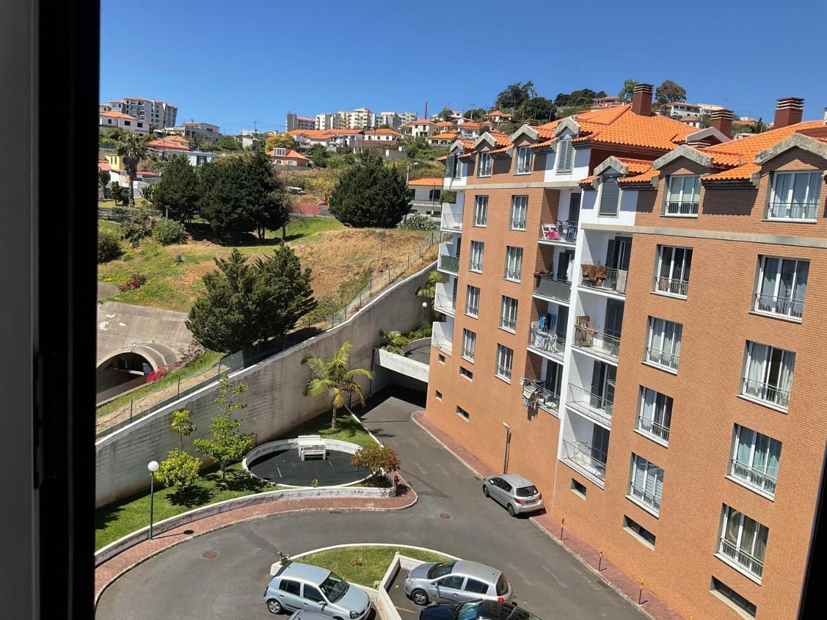 Moniz Apartment Caniço Kültér fotó